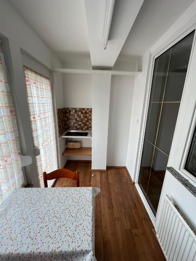 Karolin Apartman Bük Eksteriør billede