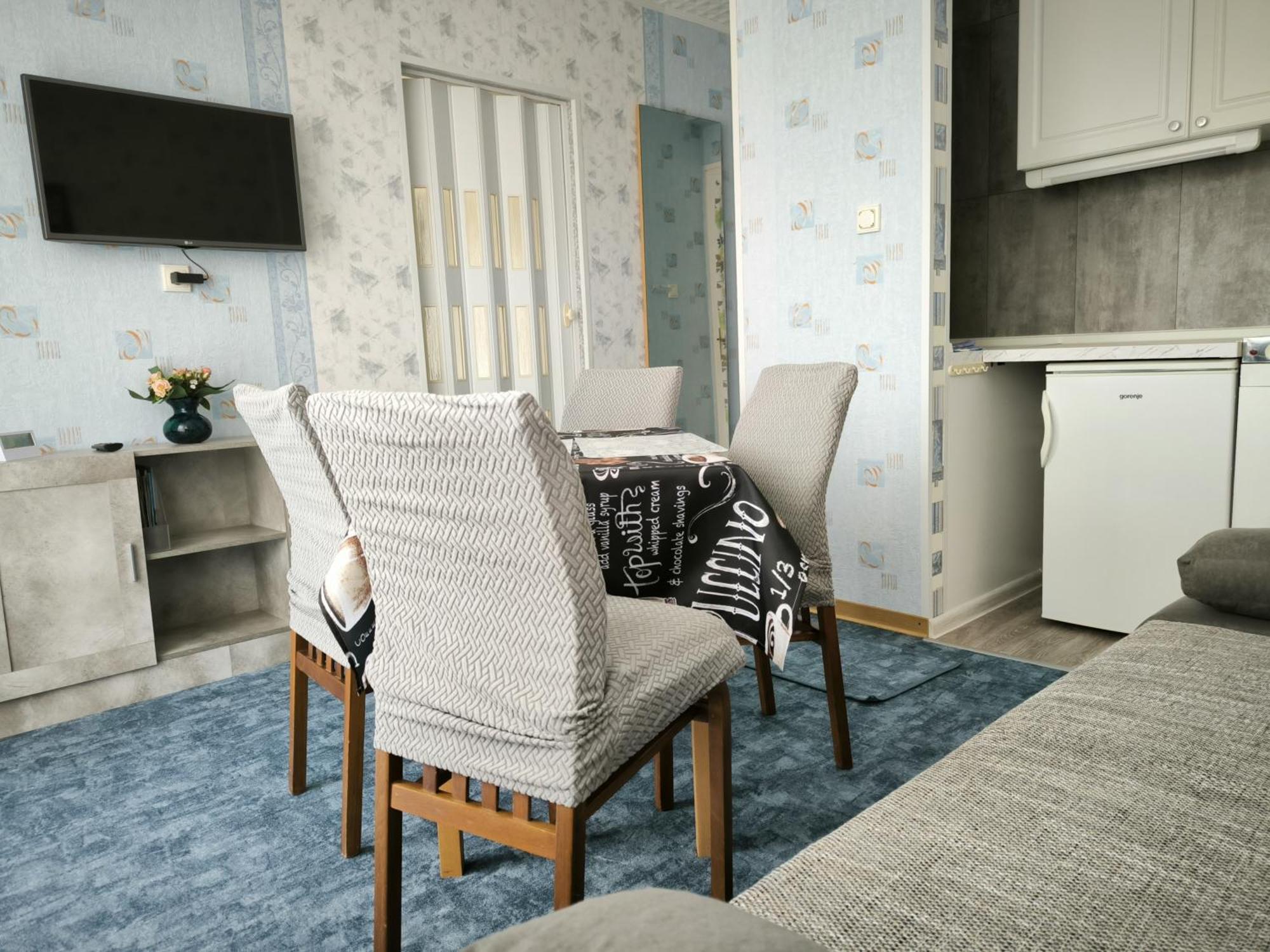 Karolin Apartman Bük Eksteriør billede